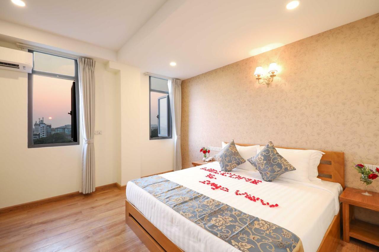 Inya View Hotel Rangoon Buitenkant foto